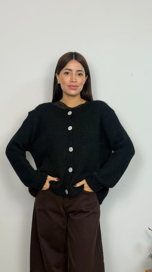 Maglione con Bottoni Frontali