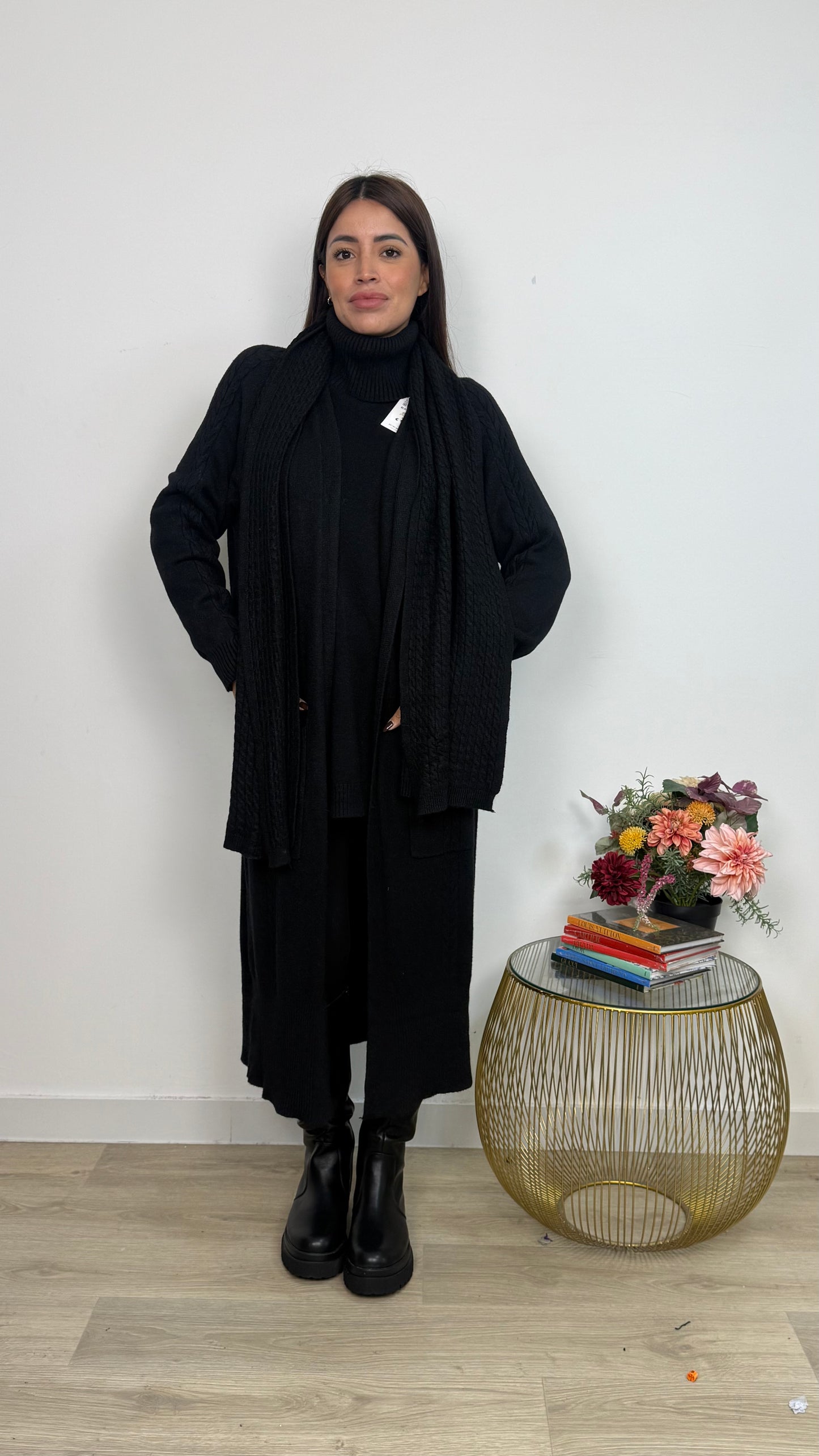 Cardigan Cozy Invernale con Sciarpa