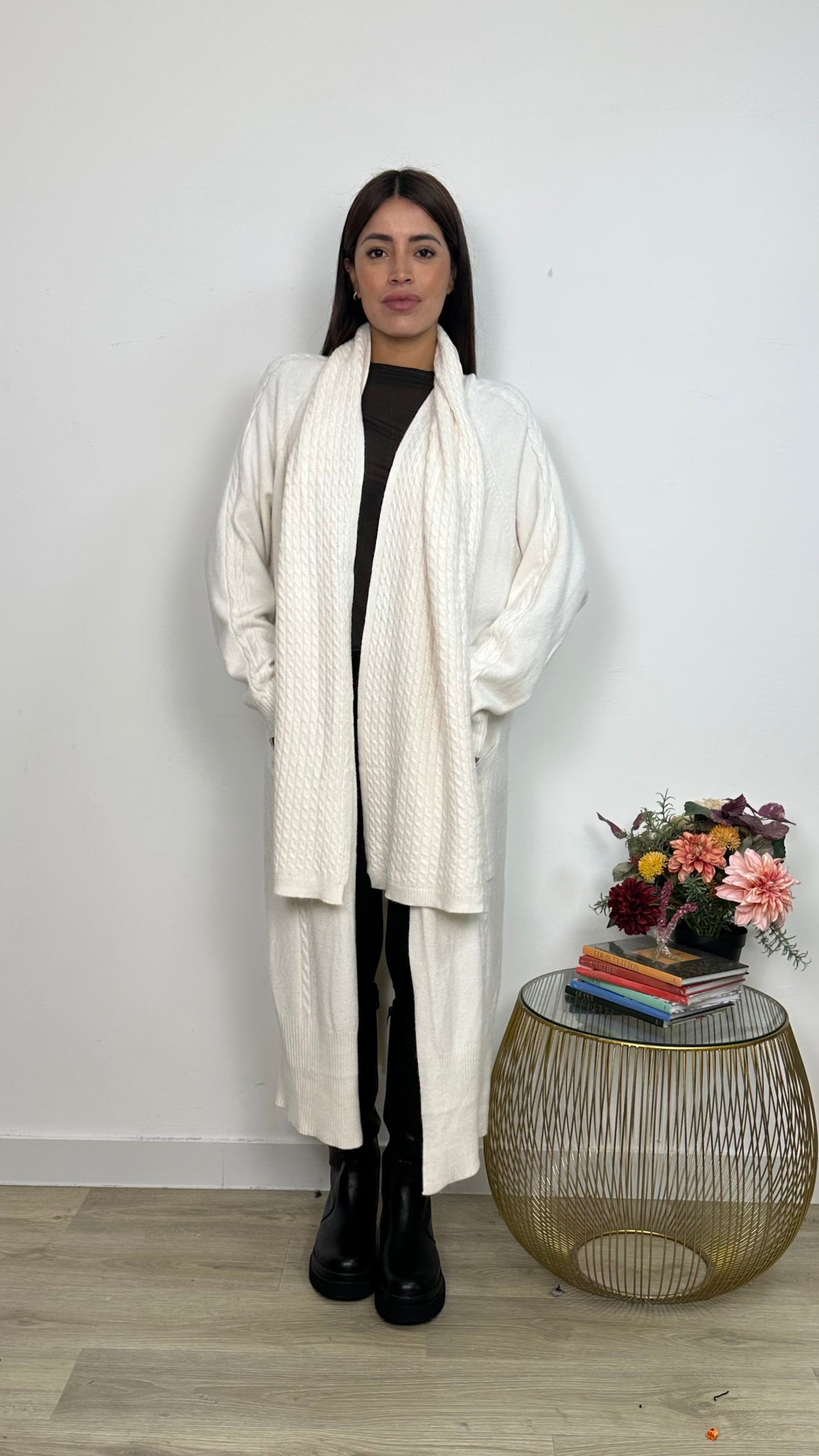 Cardigan Cozy Invernale con Sciarpa