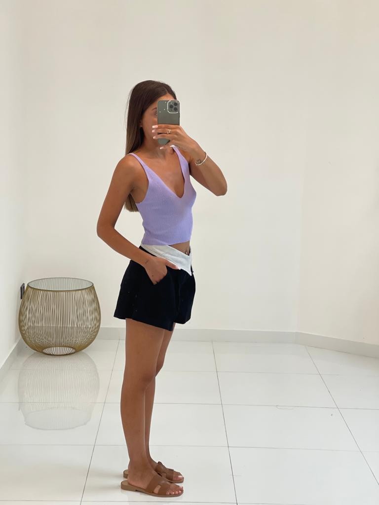 Top scollo V