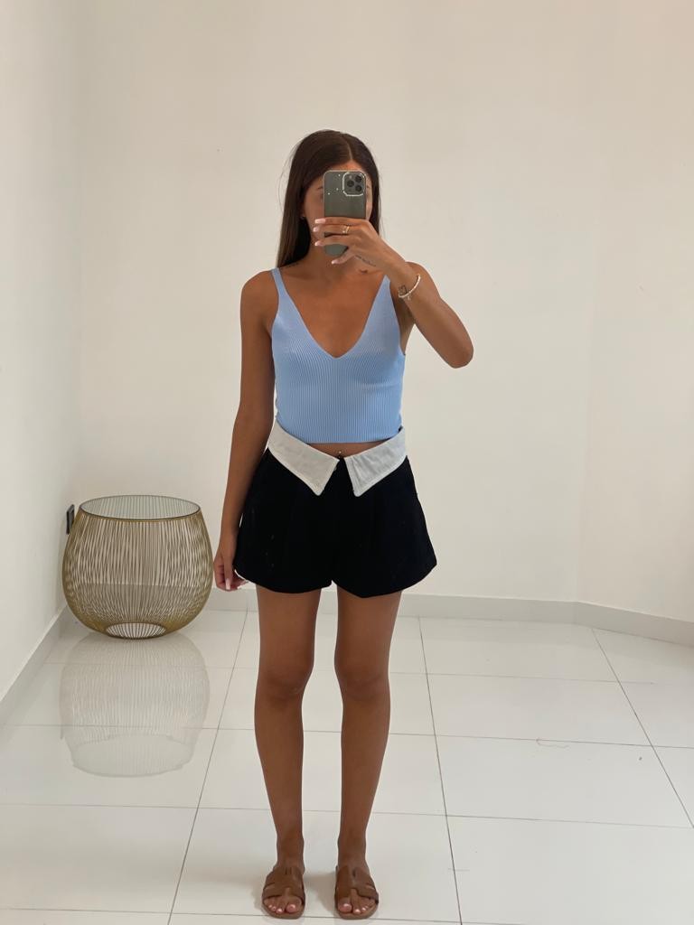 Top scollo V