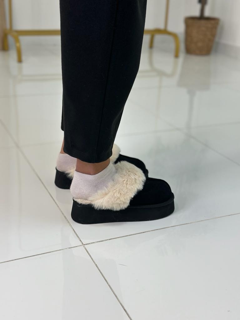 Ciabatta con pelo platform