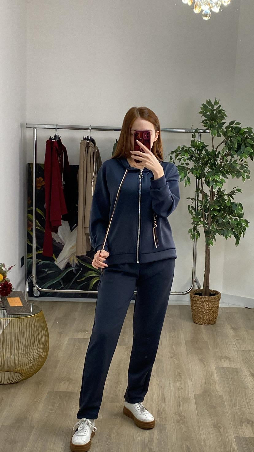 Completo felpa pantalone con doppio lacci