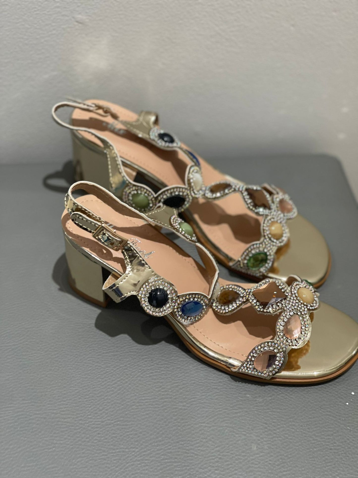 Sandali Diamond