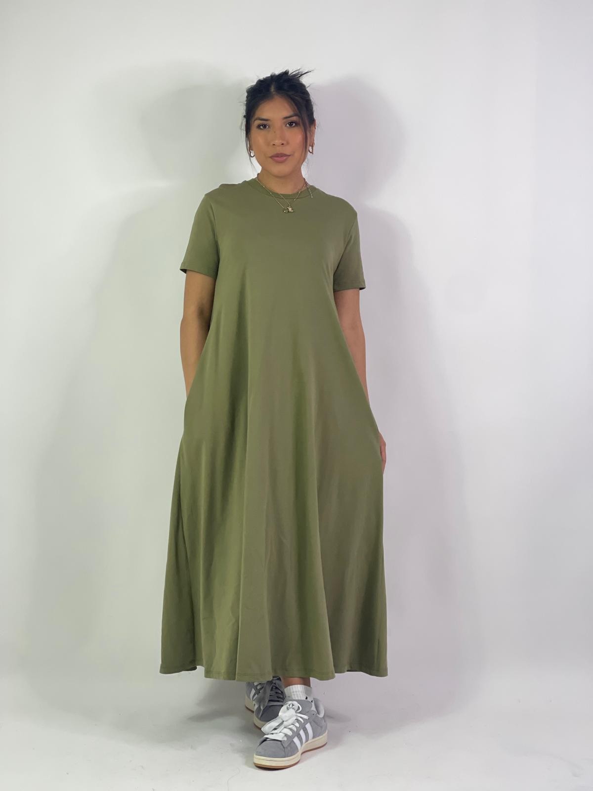 Abito T-shirt lumina