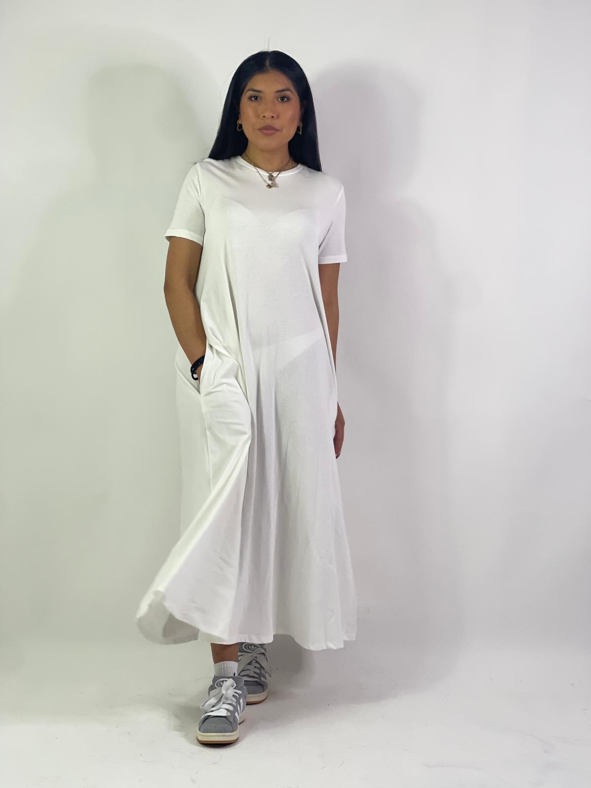 Abito T-shirt lumina