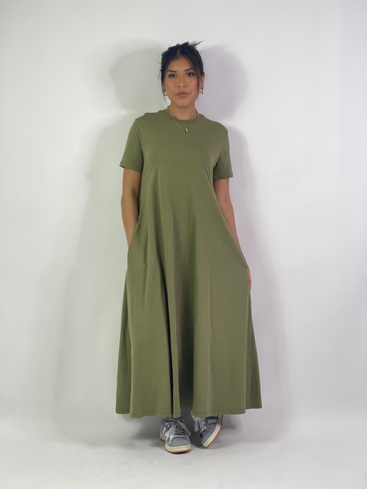 Abito T-shirt lumina