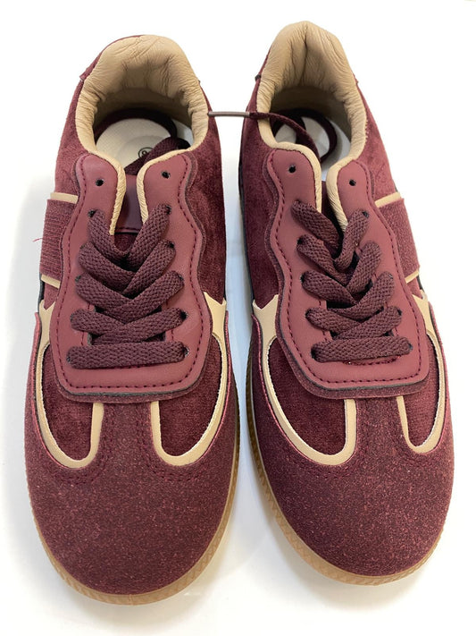 Sneakers scamosciate