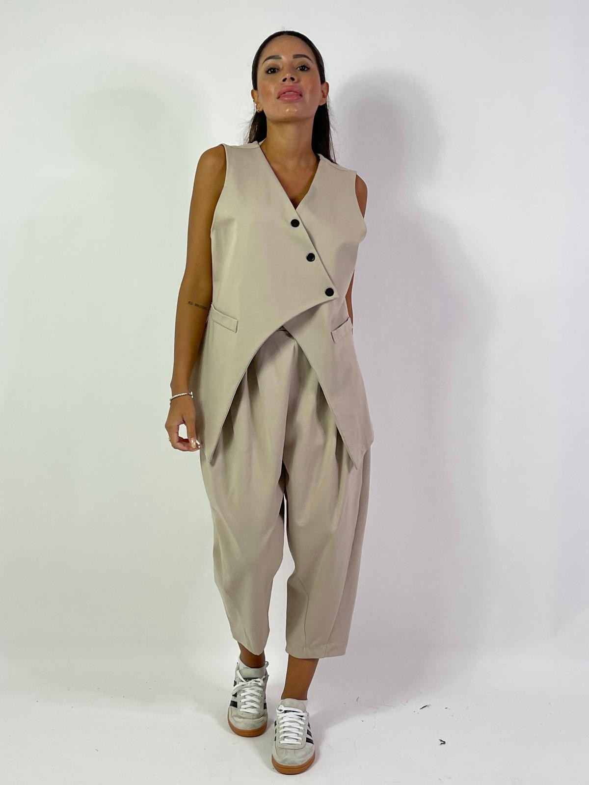 Pantalone a palloncino con pinces