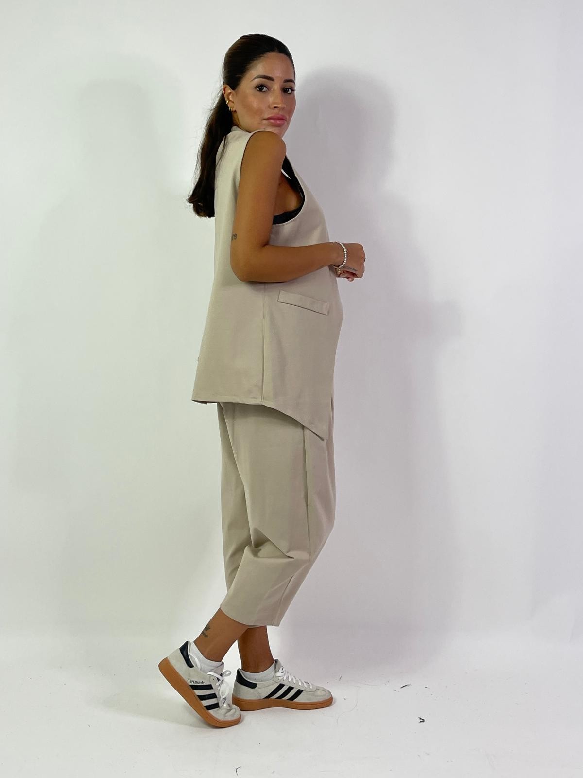 Pantalone a palloncino con pinces