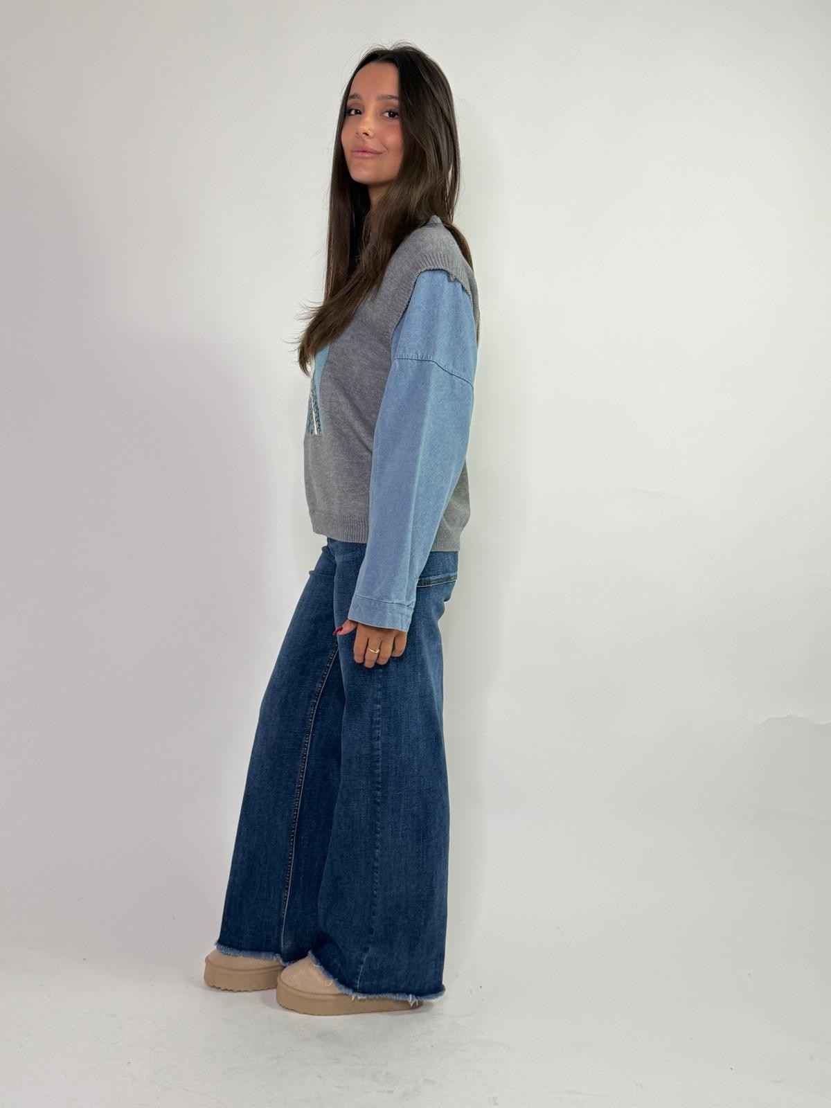 Maglia gilet con maniche di jeans
