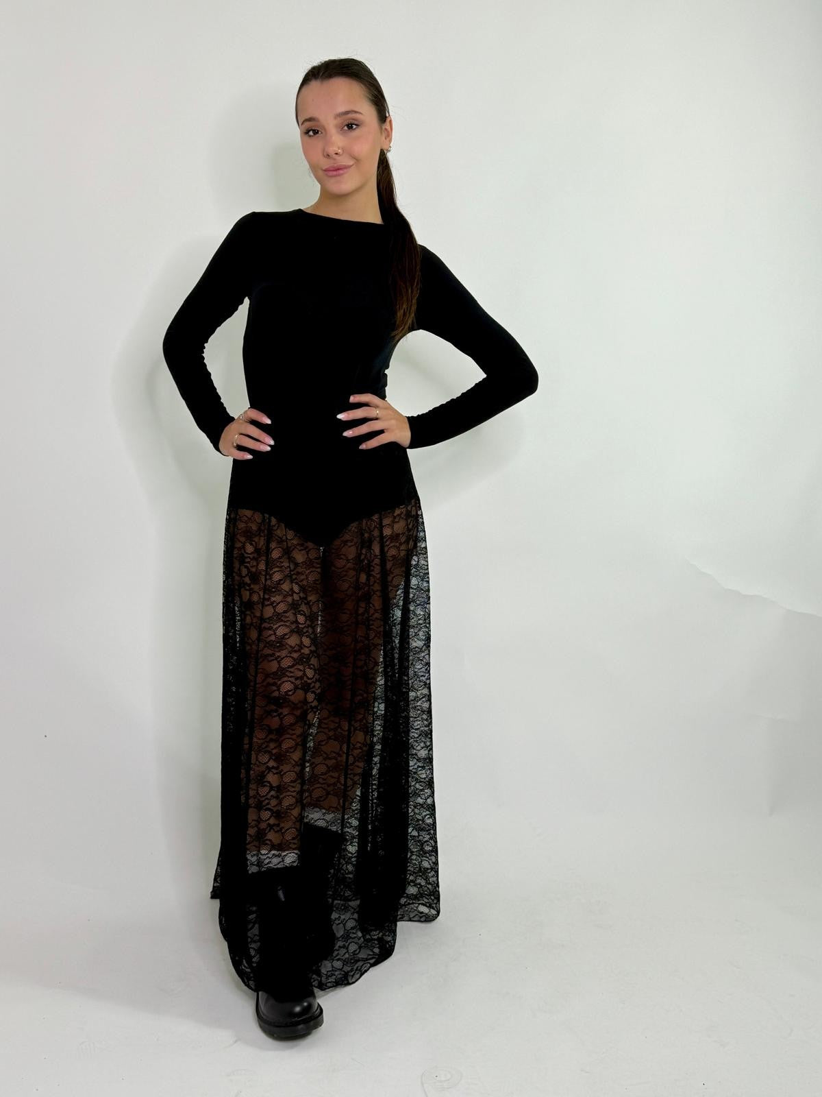 Gonna pizzo con culotte