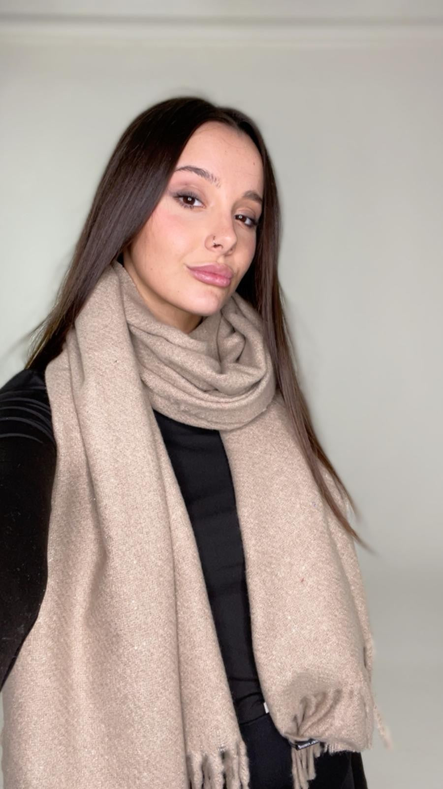 Sciarpa lurex con frange
