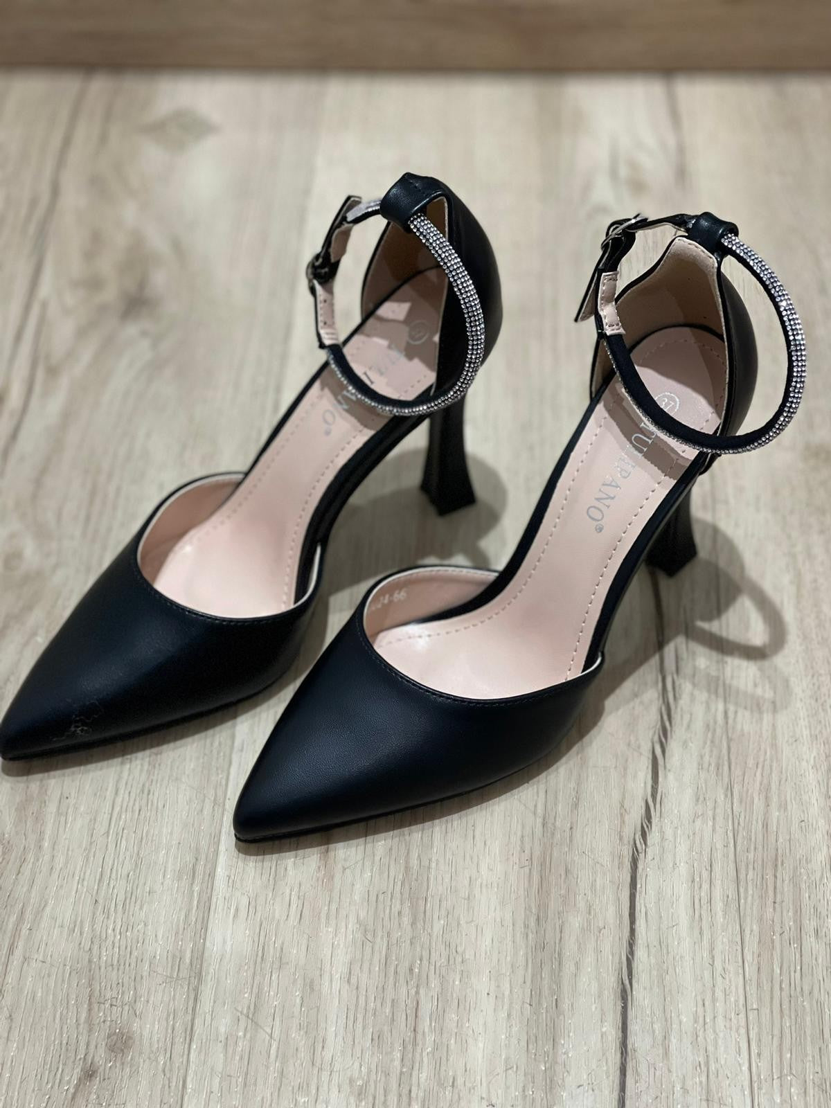 Sandali con strass e tacco a spillo