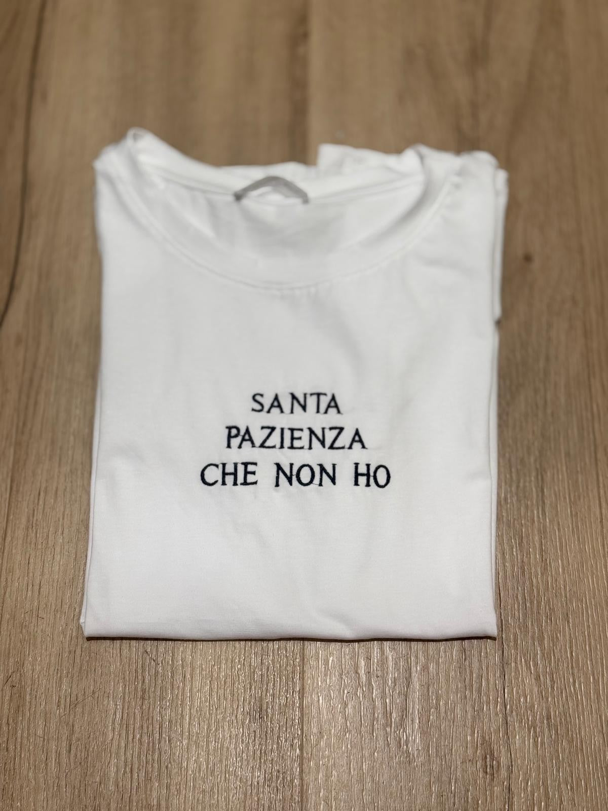 T-shirt con scritte ricamate 2.0