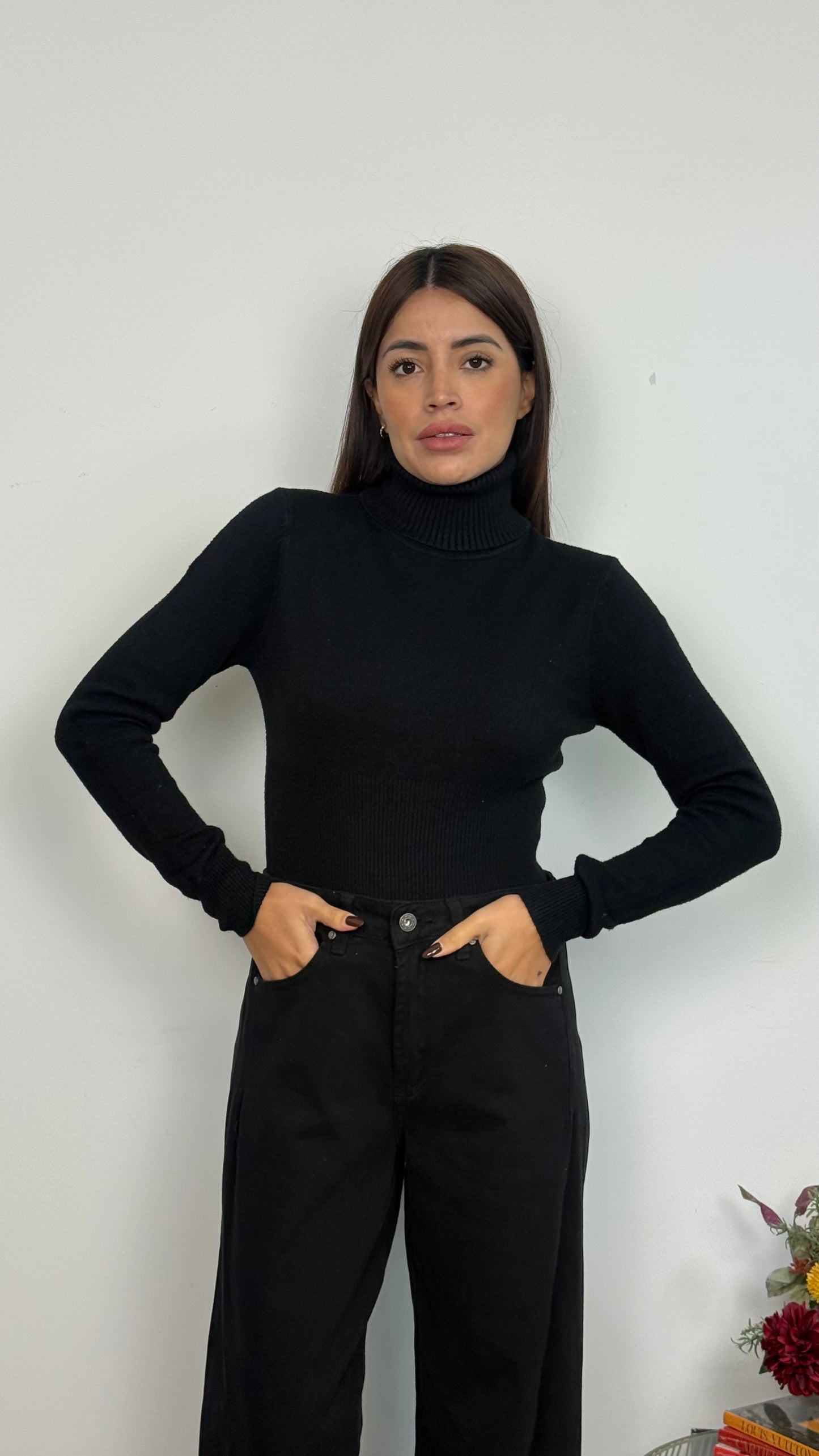Maglione Basic a Collo Alto