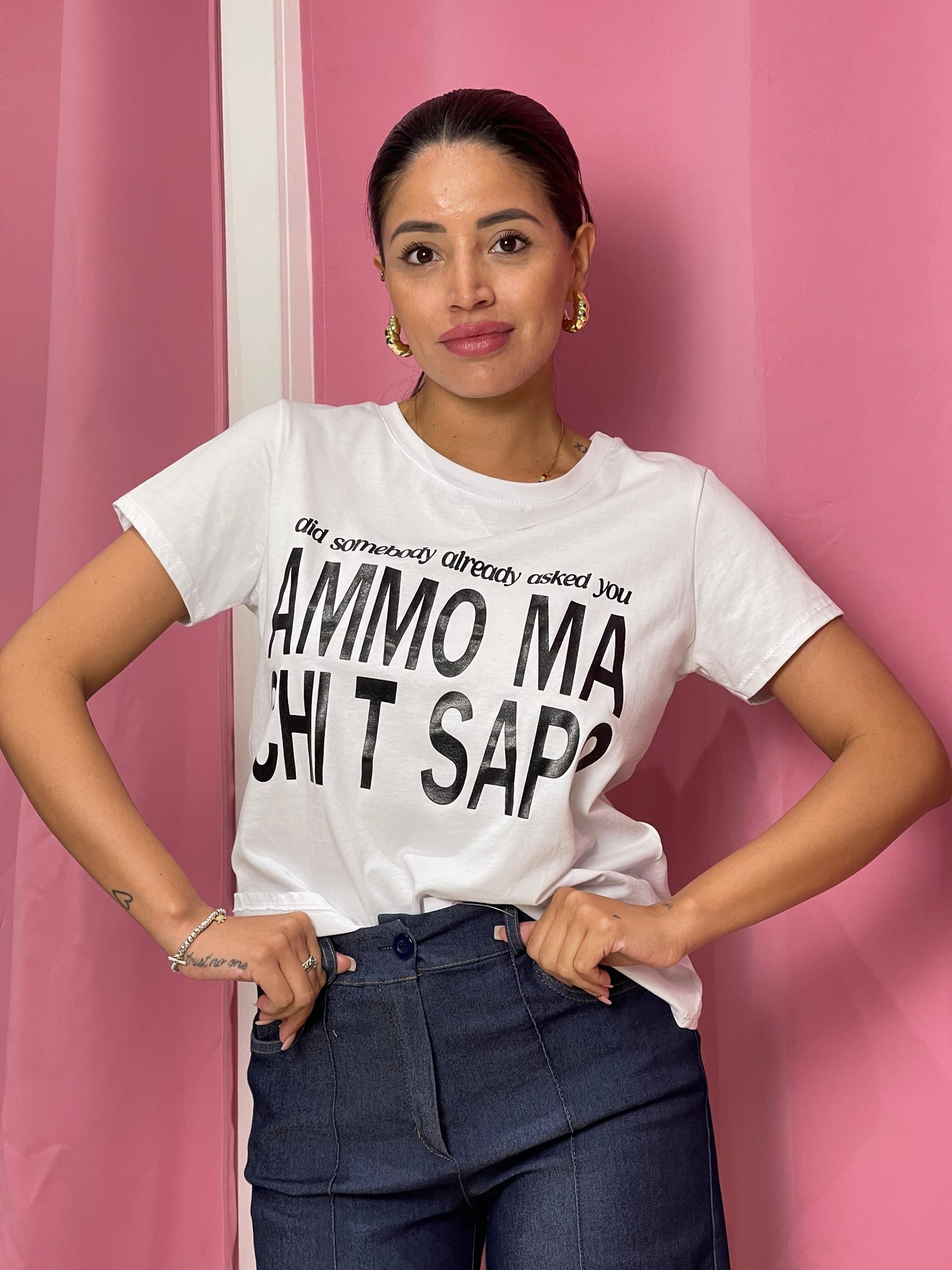 T-shirt lol