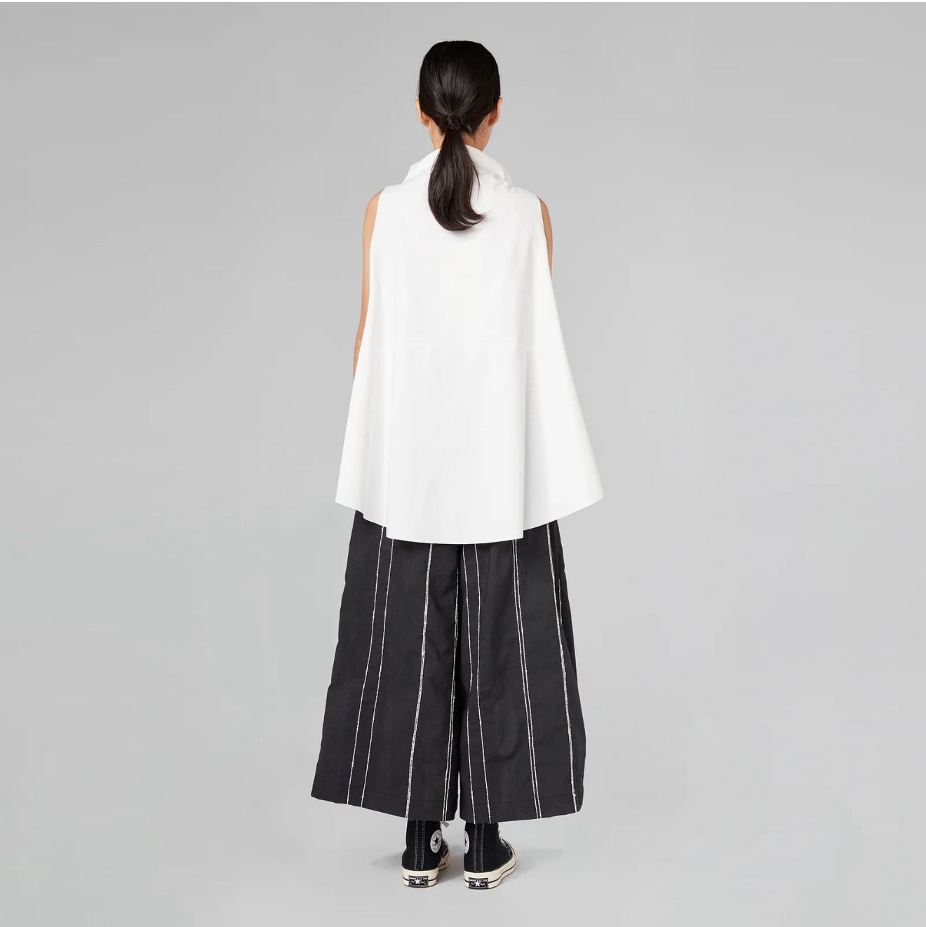 Maglia Over Smanicata e Asimmetrica Wendy Trendy