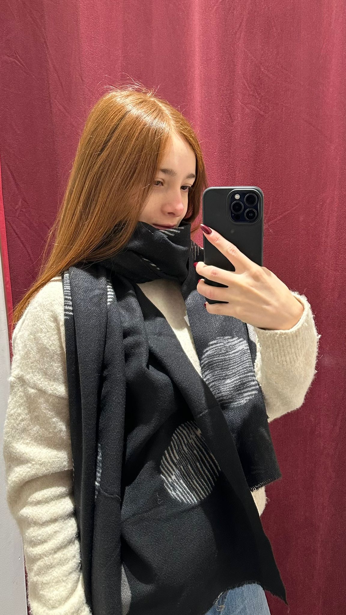 Sciarpa con Palline Design