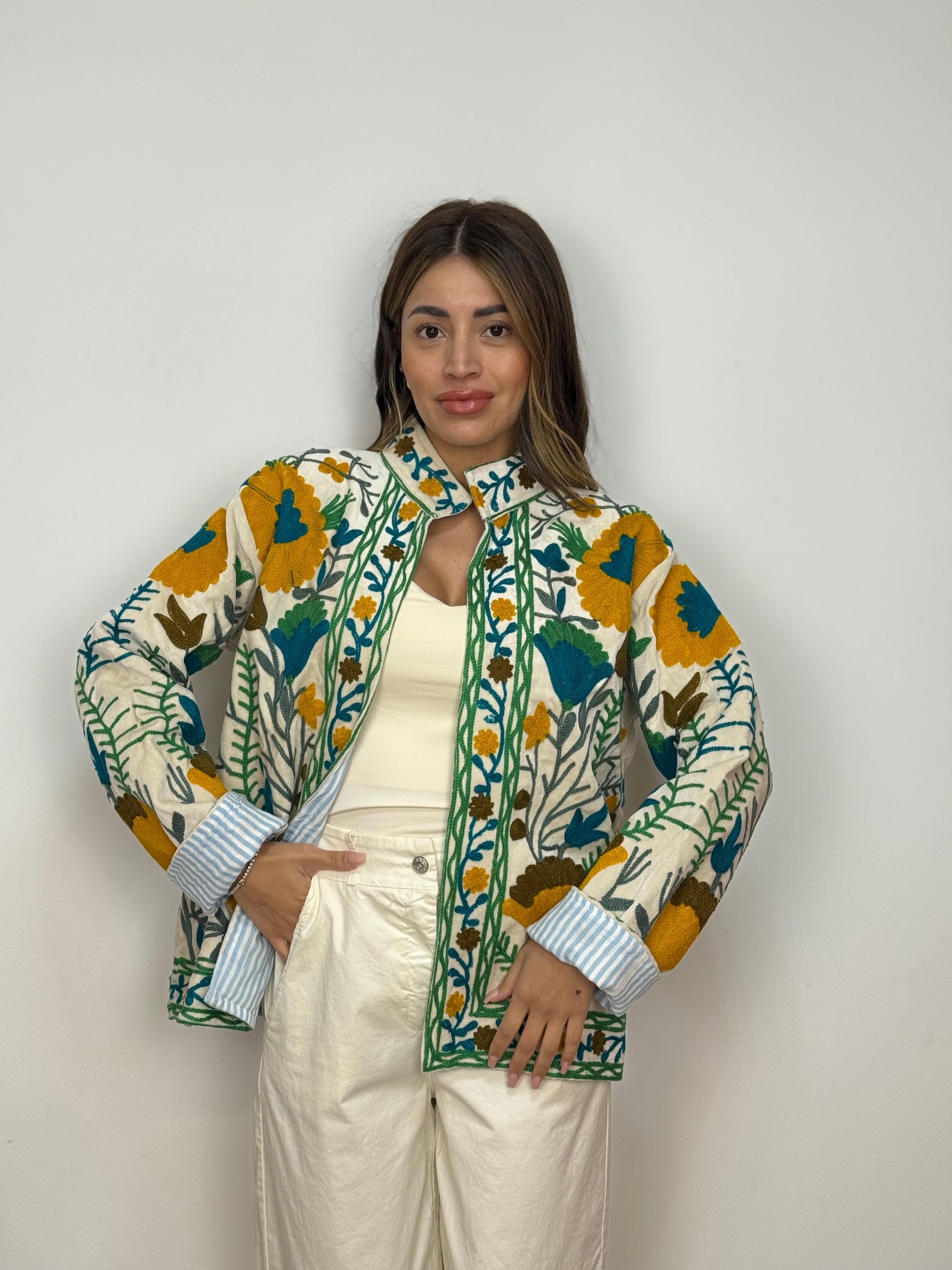 Giacca etniche ricamate