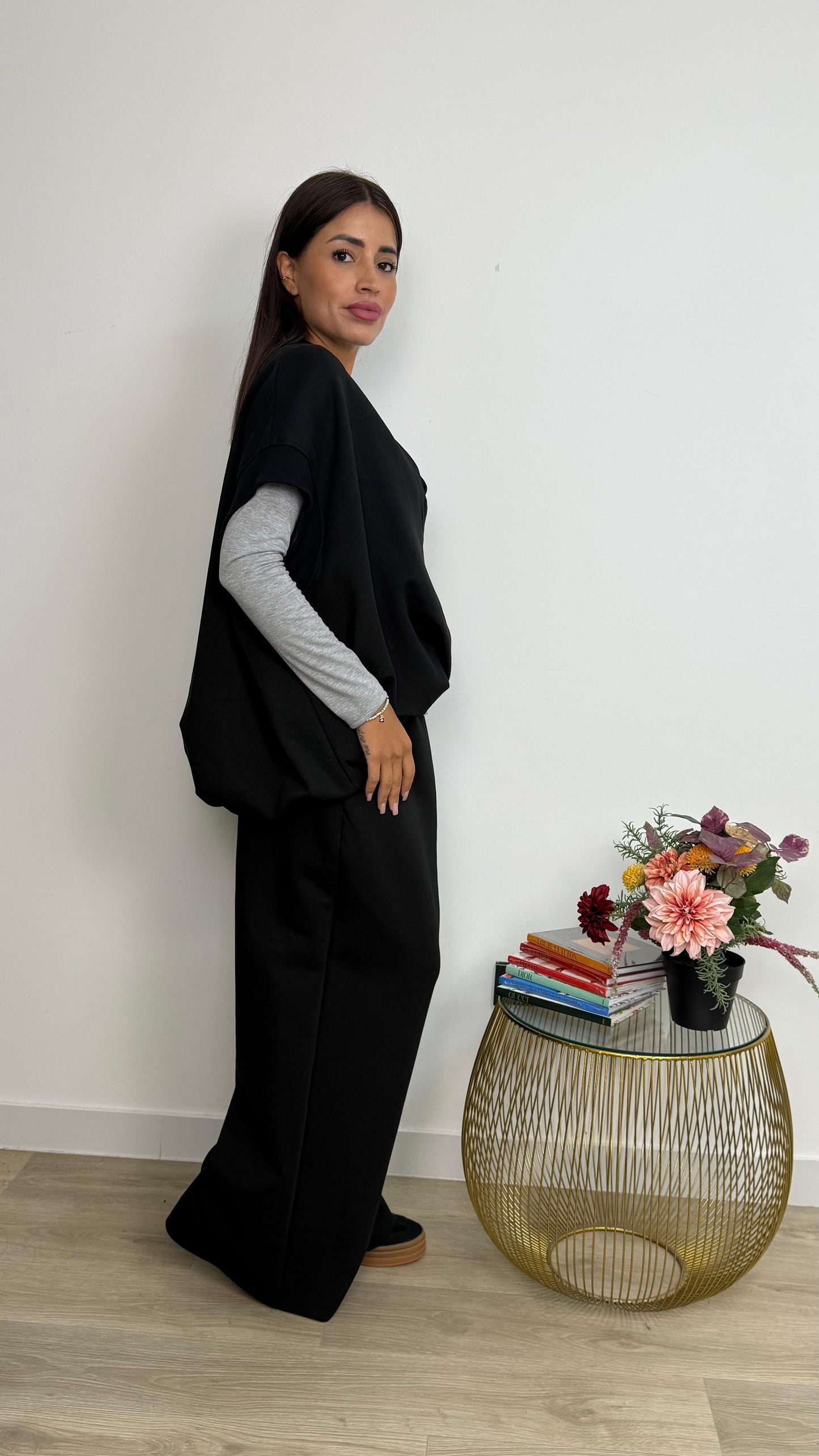 Felpa gilet oversize di Wendy Trendy