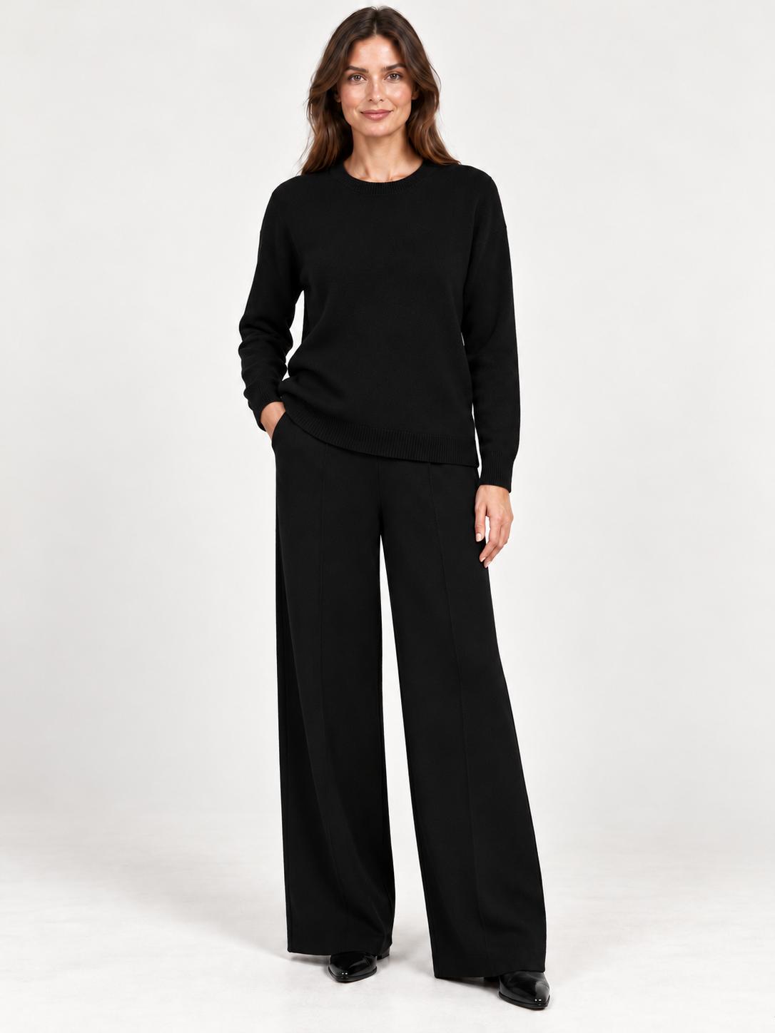 Completo in Maglia con Pantalone a Palazzo