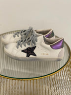 Sneakers con stella brillantinata