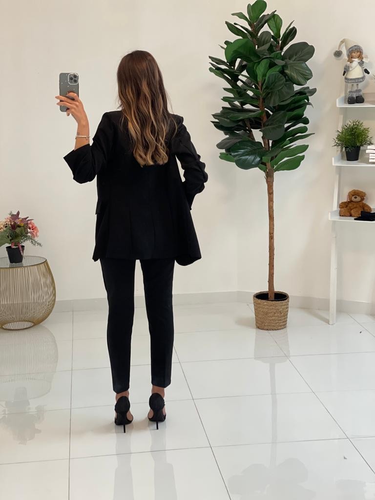 Pantalone a sigaretta