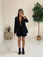 Shorts con cinturina