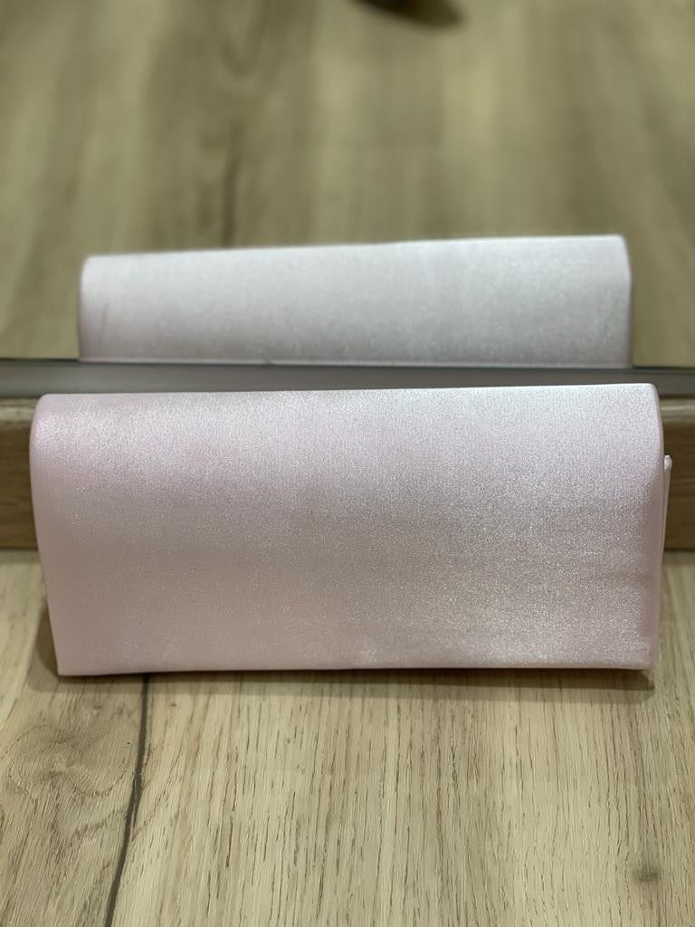 Pochette a mano
