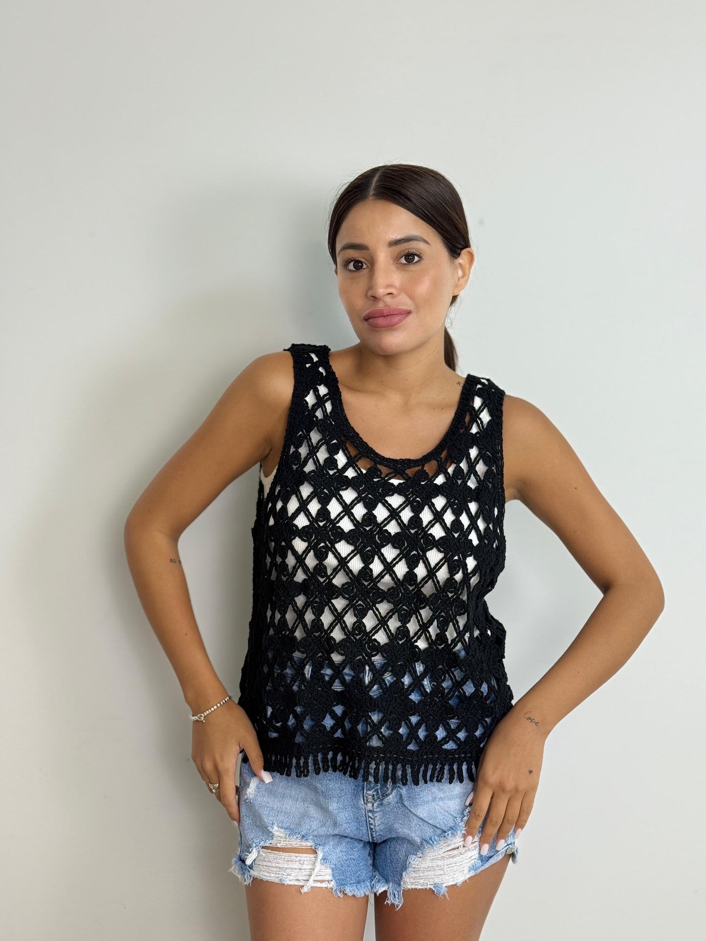Canotta uncinetto con frangettine