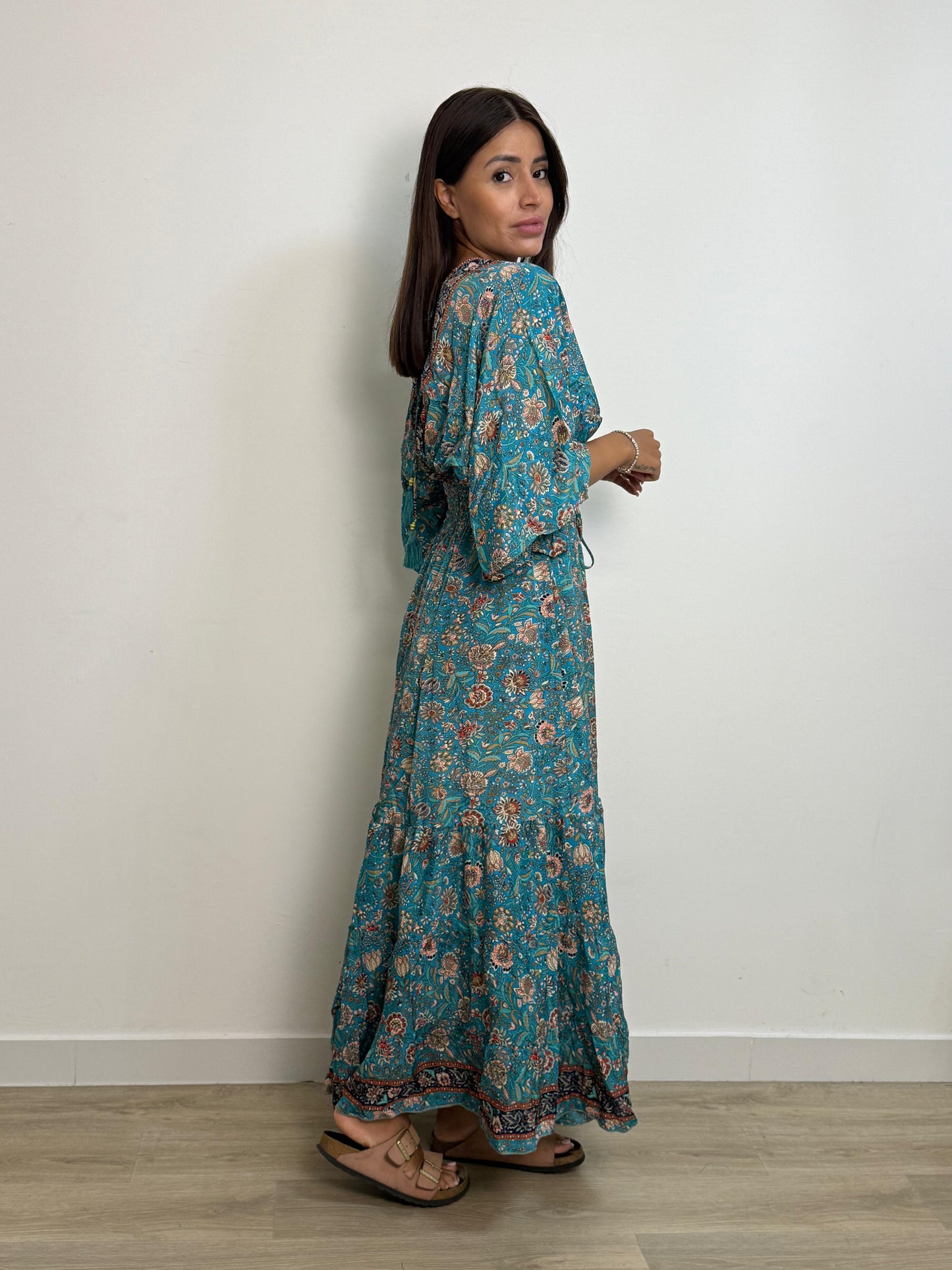 Abito Kasturi