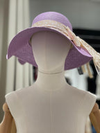 Cappello in paglia con fiocco a pois
