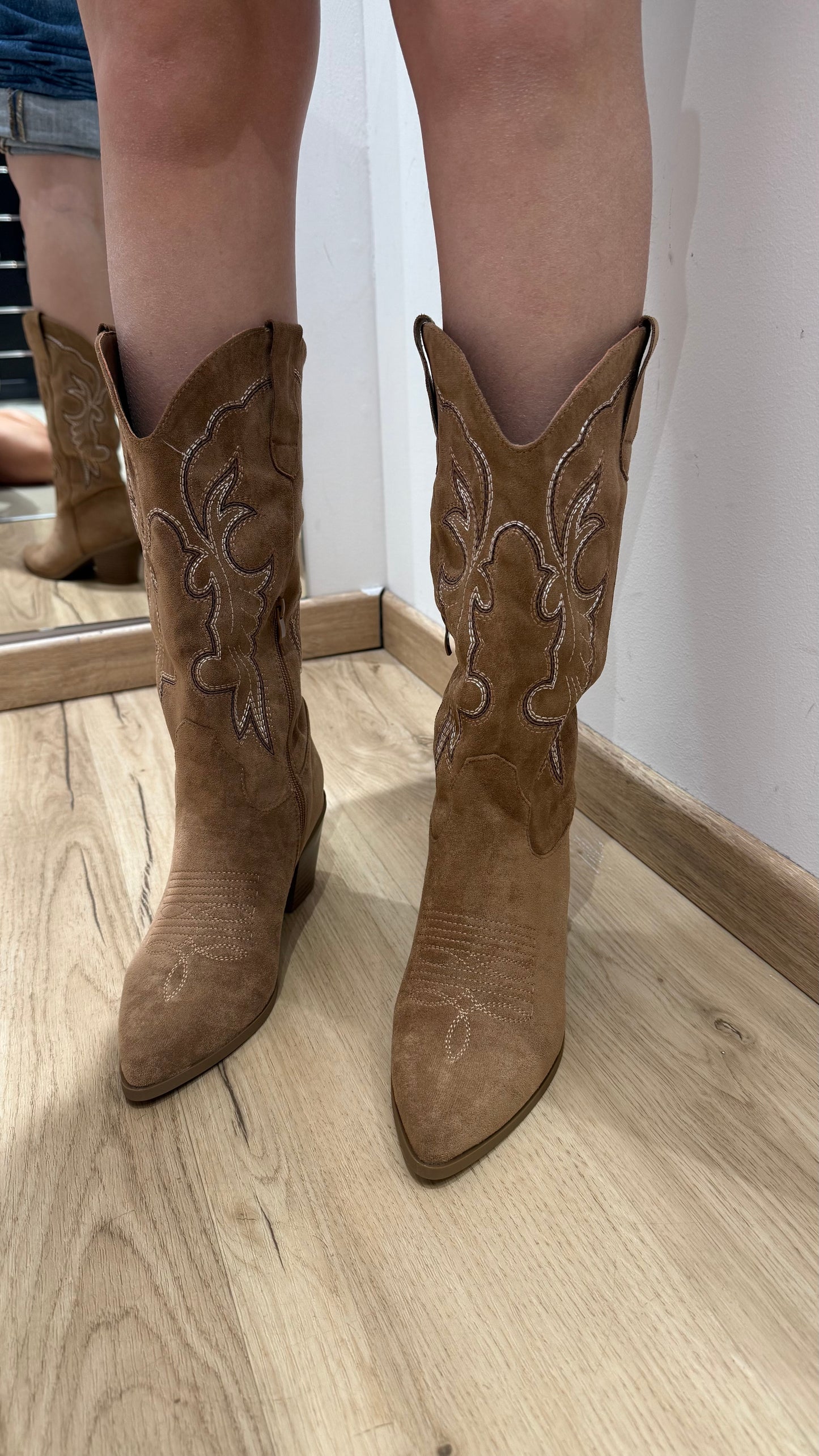 Texani in camoscio