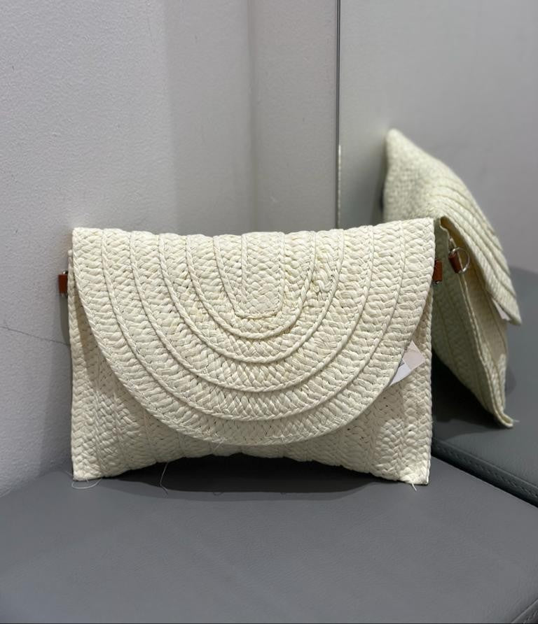 Pochette in paglia