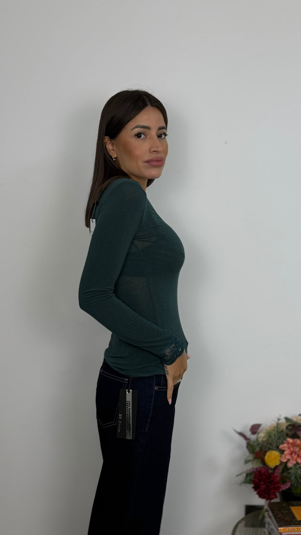 Maglietta Misto Cashmere con Scollo a V in Pizzo