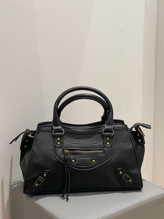 Borsa Elizabeth