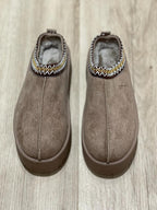 Pantofola platform con pelo