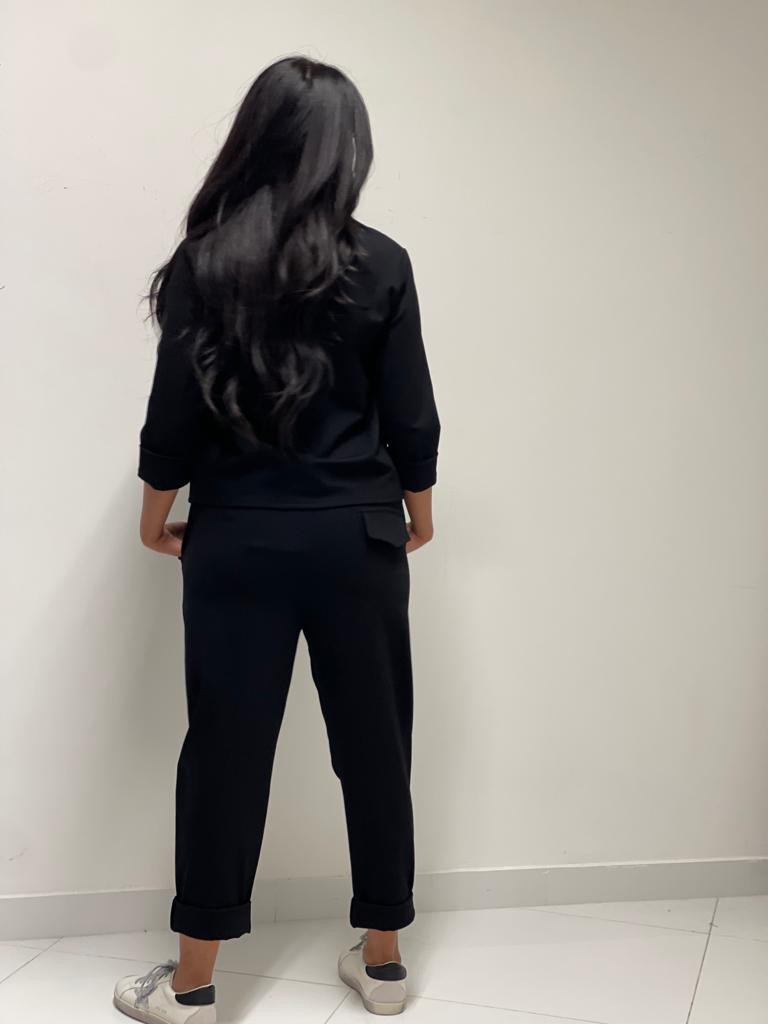 Pantalone con tasche e bottoni 158C