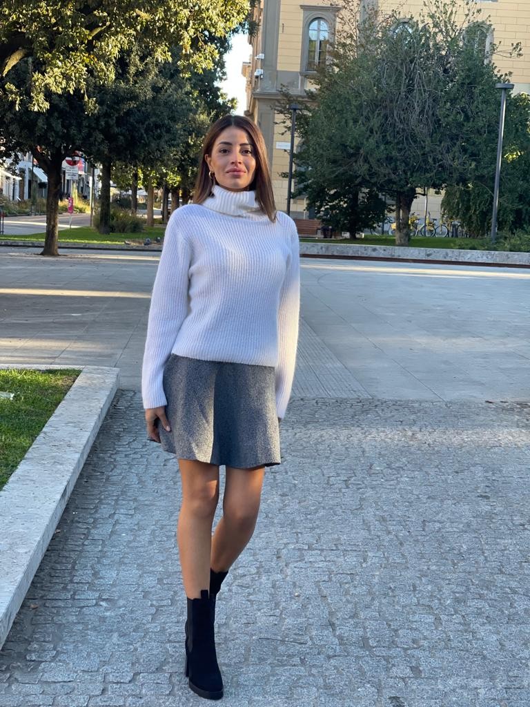 Gonna in maglina a ruota