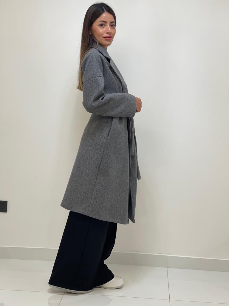Cappotto con laccio