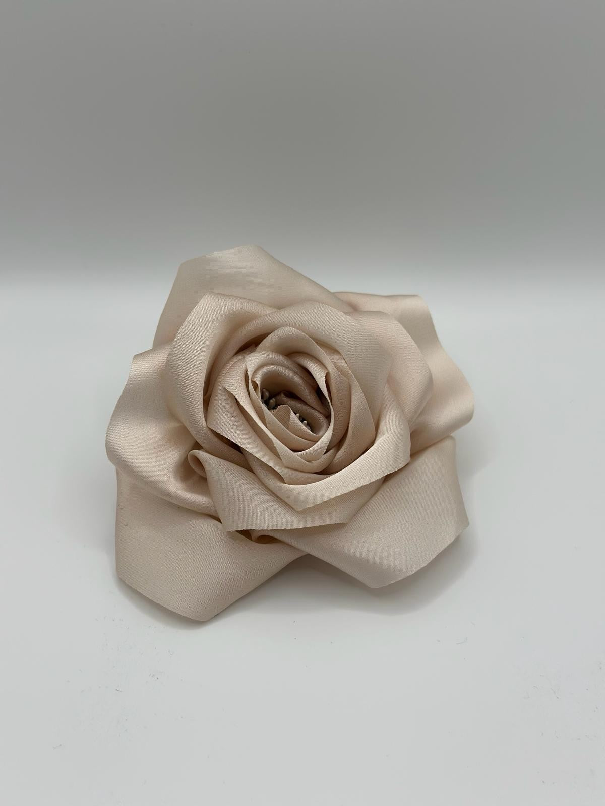 Spilla rosa