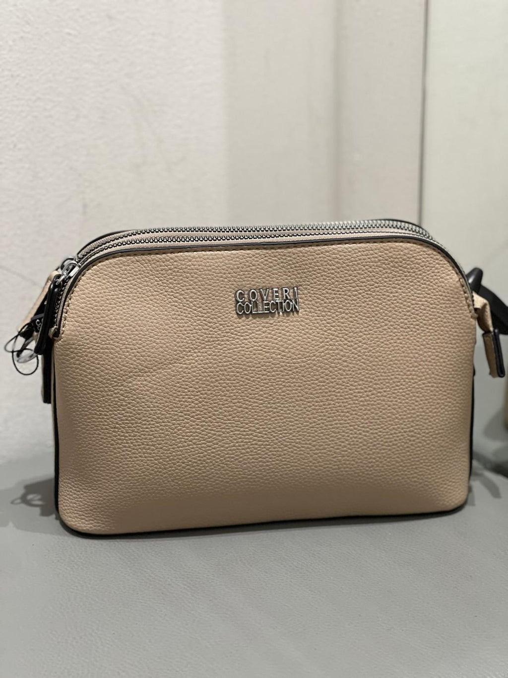 Borsa pochette con tracolla