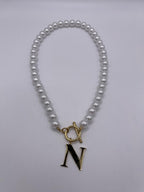 Collana lettere con perline