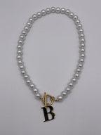 Collana lettere con perline