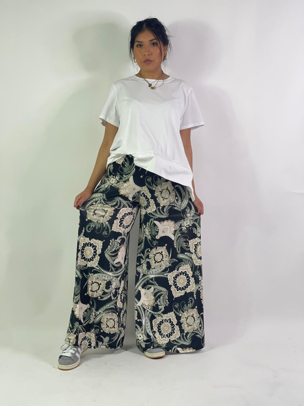 Pantagonna fantasia curvy