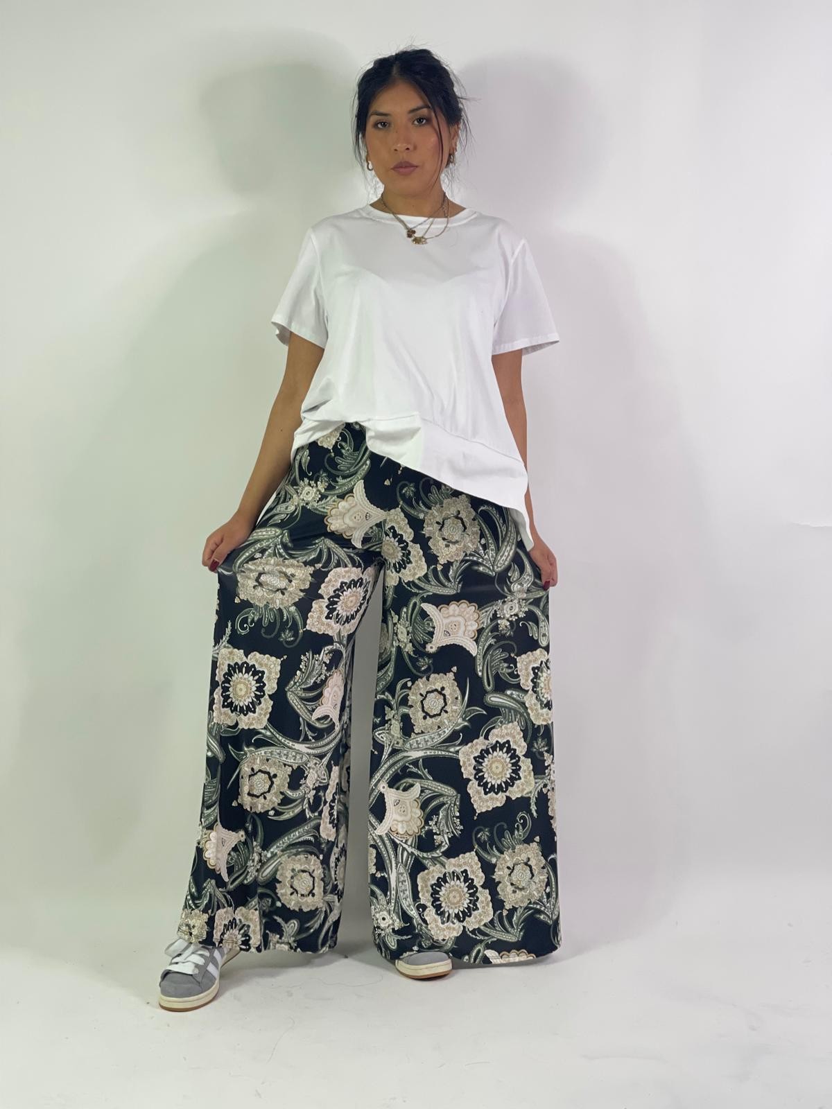 Pantagonna fantasia curvy