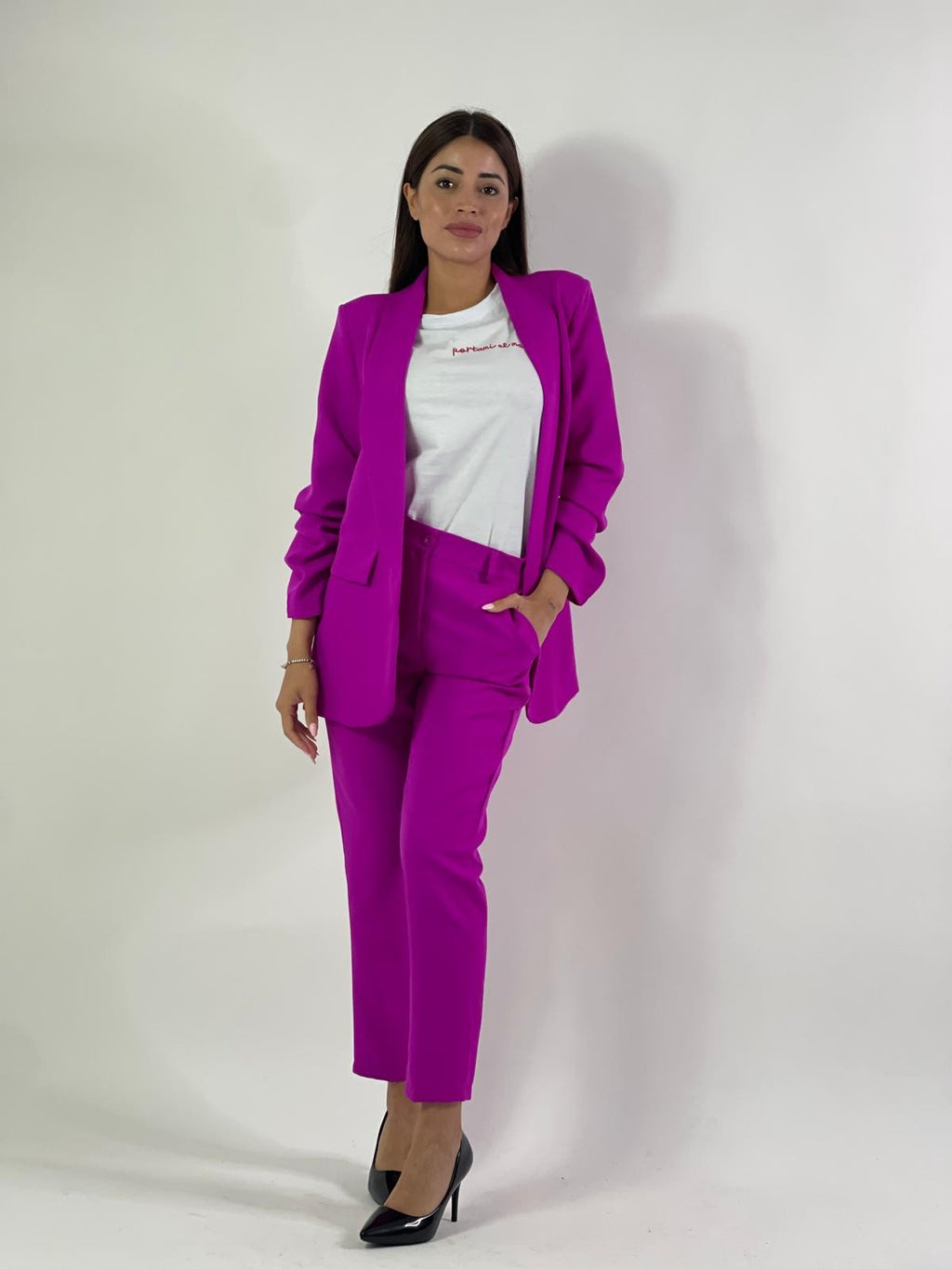 Pantalone a sigaretta