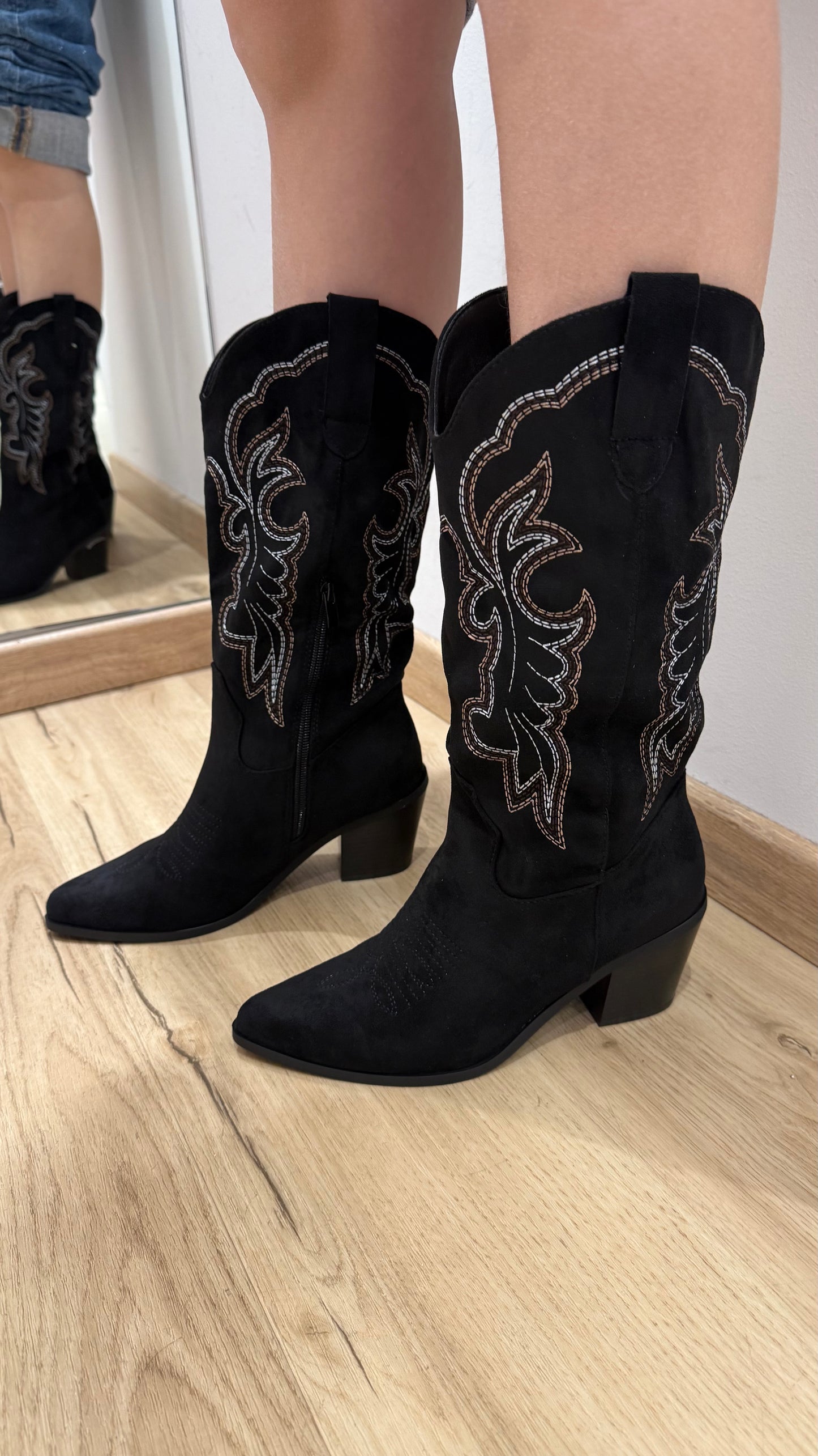 Texani in camoscio