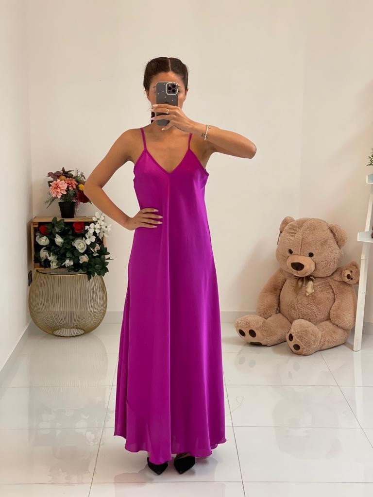 Abito in raso scollo V